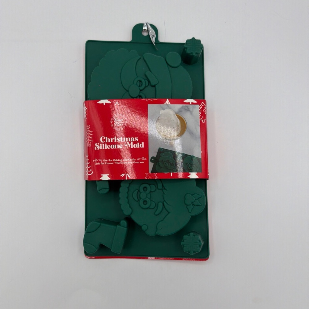 Christmas Silicone‎ Mold Mr & Mrs Santa Claus by Tinsel and Elves